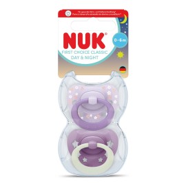Nuk First Choice Classic Day & Night Πιπίλες Σιλικόνης Νυκτός με Θήκη Μωβ για 0-6m 2τμχ 10.175.397