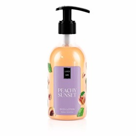 Lavish Care Body Lotion Peachy Sunset Ενυδατική Κρέμα Σώματος Mε Άρωμα Ροδάκινο 300ml