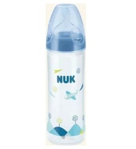 Nuk New Classic Μπιμπερό Πλαστικό, Στενή Φιάλη, Θηλή Σιλικόνης 6-18m, Μπλε, 250ml 10.741.625