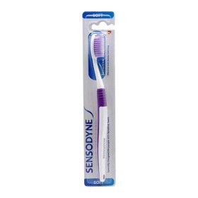 Sensodyne Sensitive Οδοντόβουρτσα Soft Μωβ 1τμχ